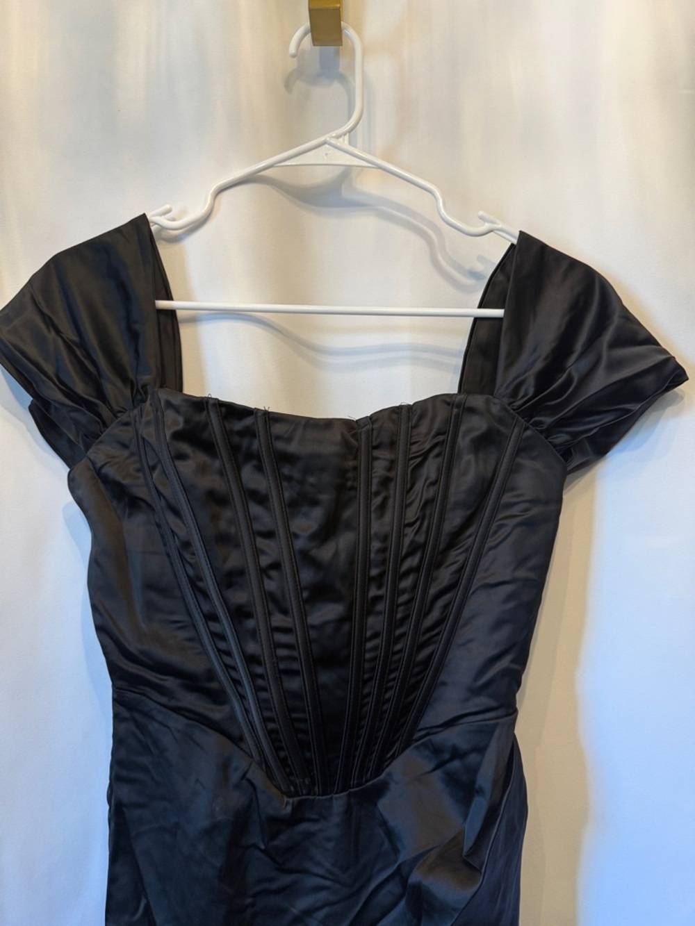 Classic Black Off-Shoulder Midi Dress - Picture 2 of 11